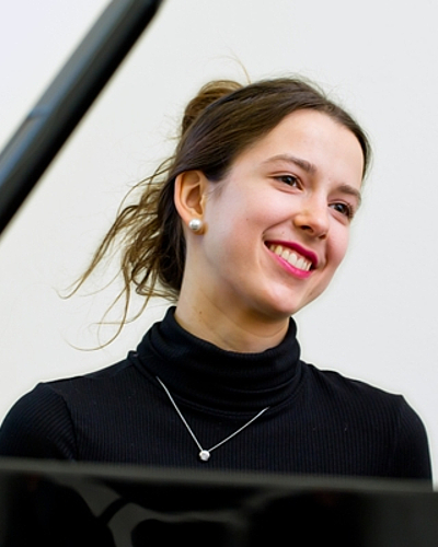 Charlotte Steppes